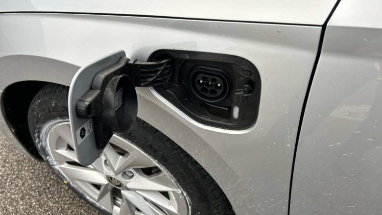 Skoda Octavia 1.4 TSI iV SE Technology DSG 5dr Estate